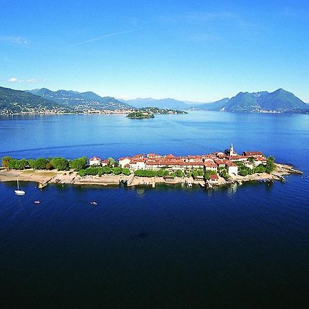 Tre Laghi Hotel Nebbiuno ภายนอก รูปภาพ