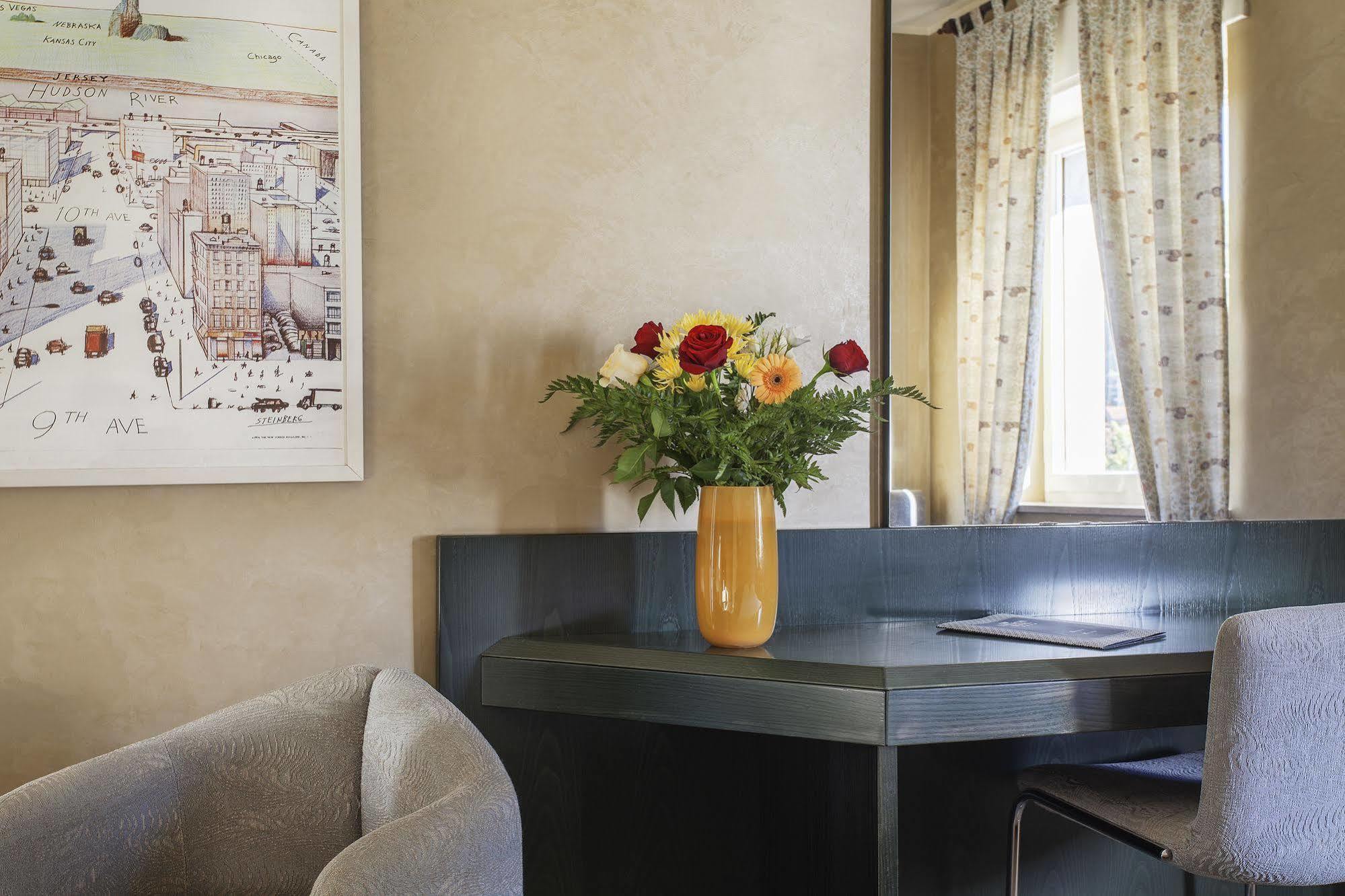 Tre Laghi Hotel Nebbiuno ภายนอก รูปภาพ