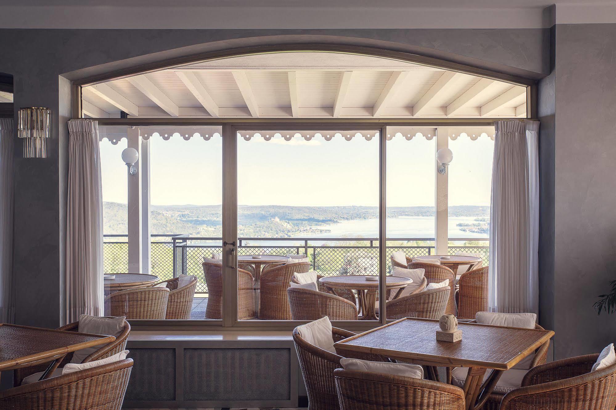 Tre Laghi Hotel Nebbiuno ภายนอก รูปภาพ